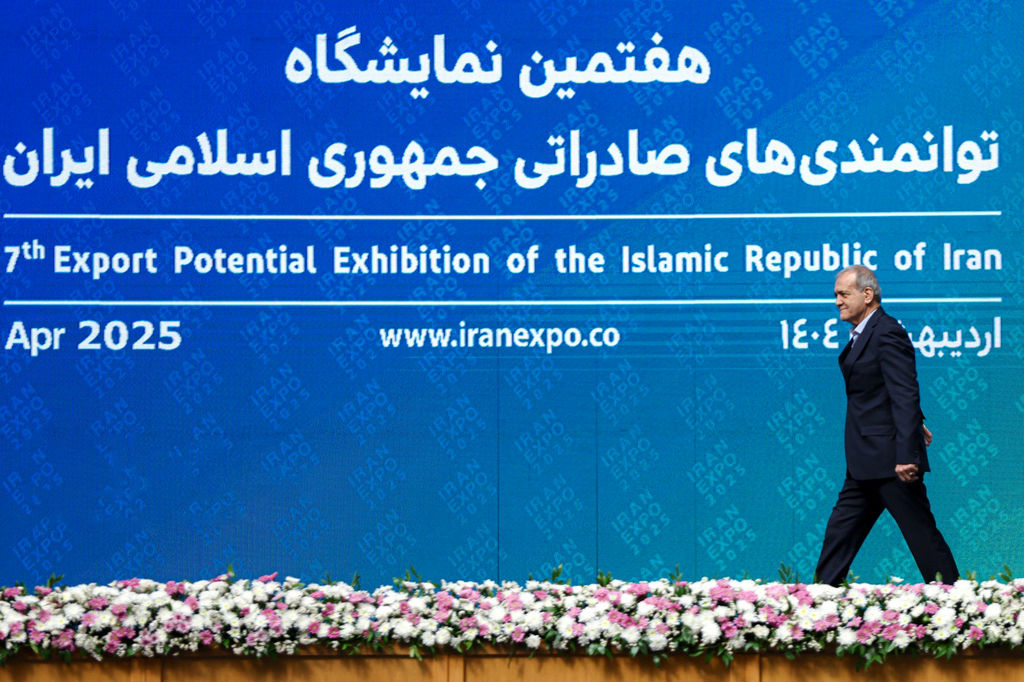 نمایشگاه بین‌المللی ایران اکسپو باحضور رئیس‌جمهور آغاز به‌کار کرد+فیلم