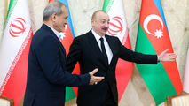 ما از یک ریشه و یک خانواده هستیم