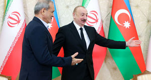 ما از یک ریشه و یک خانواده هستیم