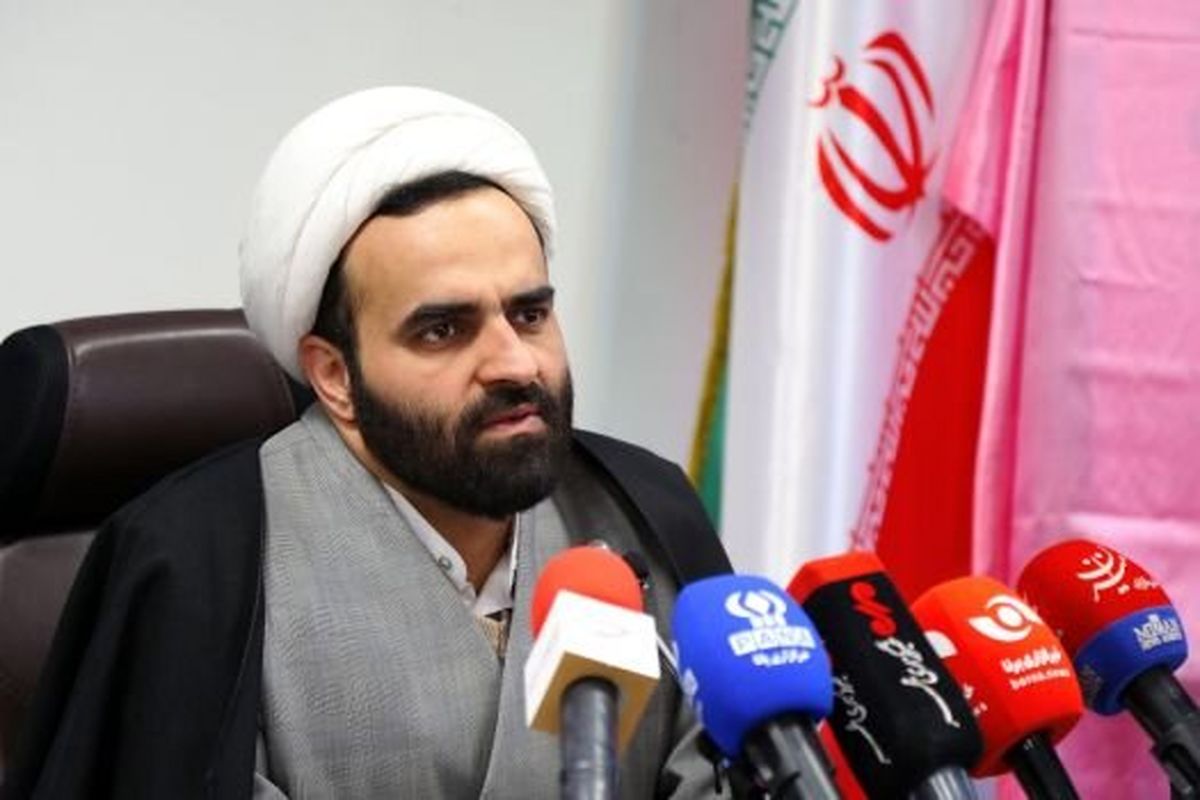 پاسخگوی حادثه واژگونی اتوبوس دانشآموزان کرمانی هستیم/ بازبینی دستورالعمل اردوهای دانشآموزی