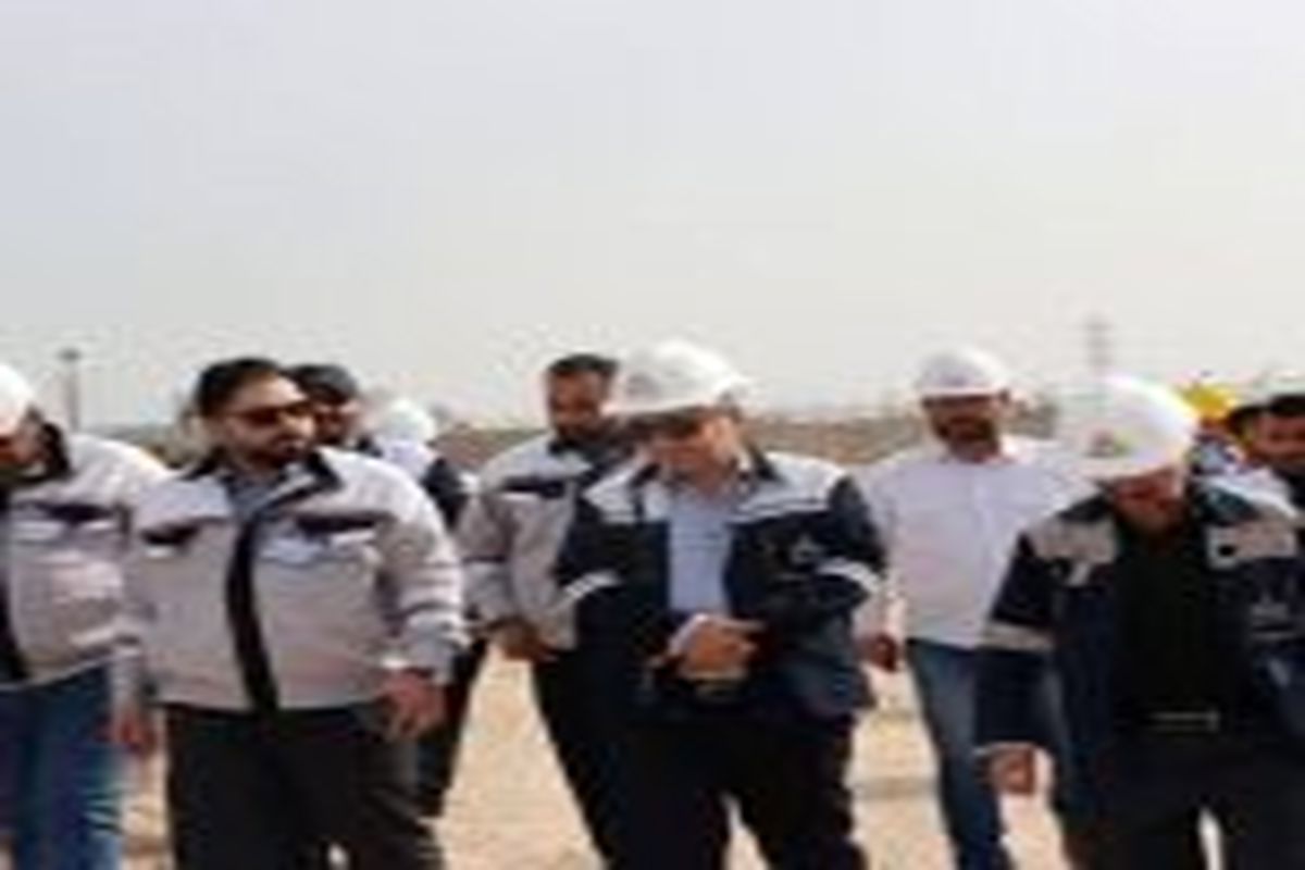 در سومین بازدید فروردین ماه دکتر رفیق دوست از مگا پروژه پتروشیمی پتروالفین فن آوران